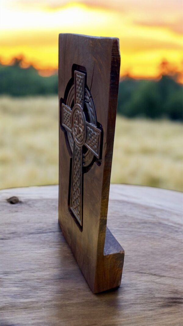 Black Walnut Carving of Jesus with Crown of Thorns and Celtic Cross - Image 3