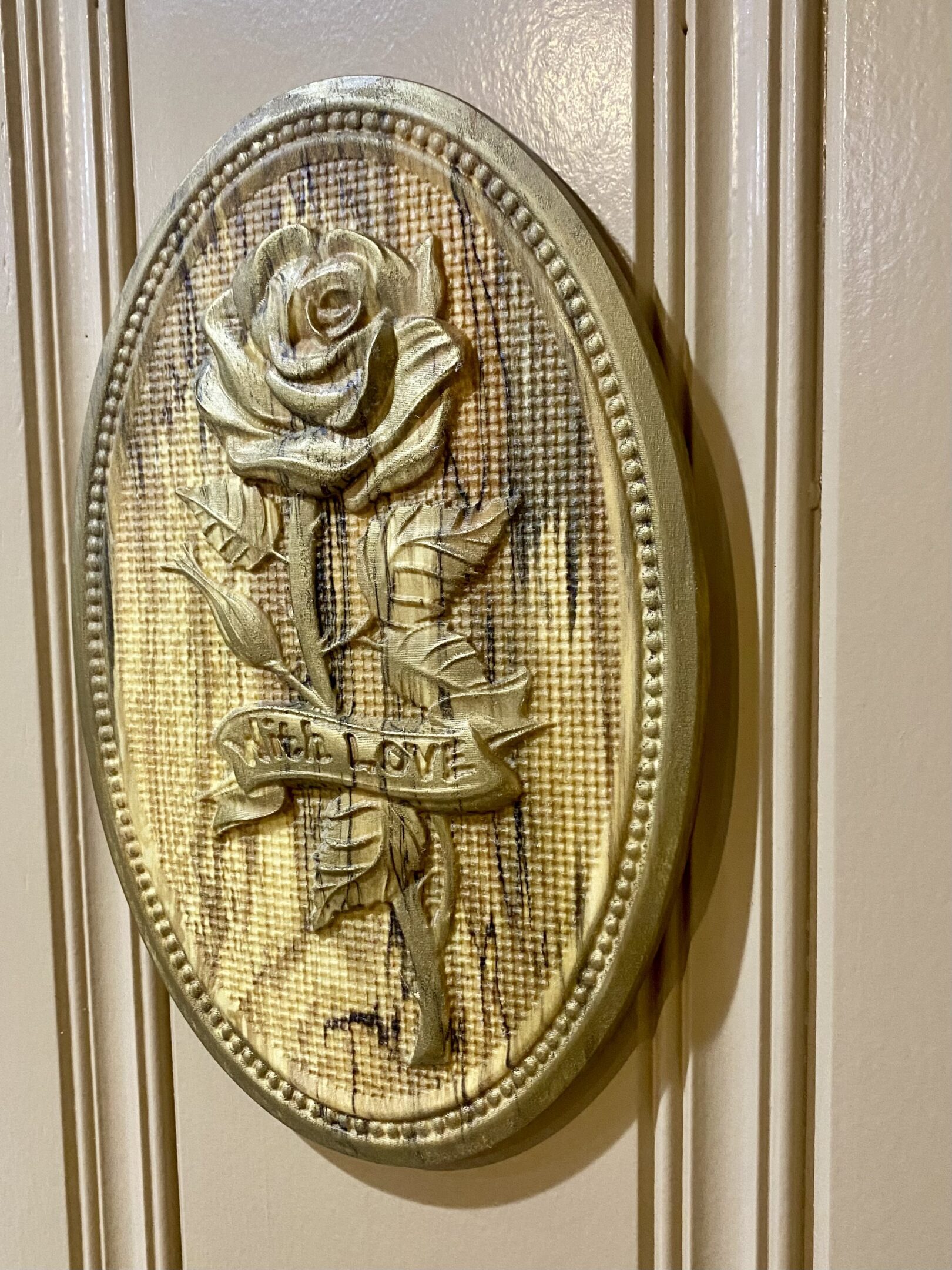 TRUE LOVE-MAPLE ROSE WALL PLAQUE - Image 2